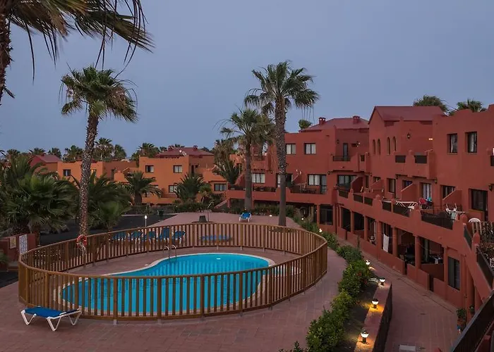 Oasis Royal كوراليهو